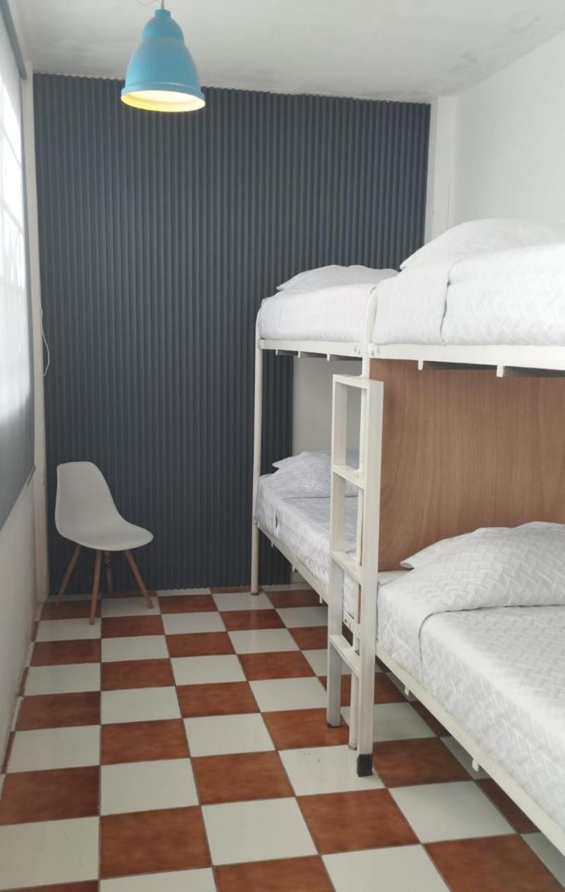 Хостел Lemon Tree Santa Cruz Санта-Крус-ла-Лагуна Экстерьер фото