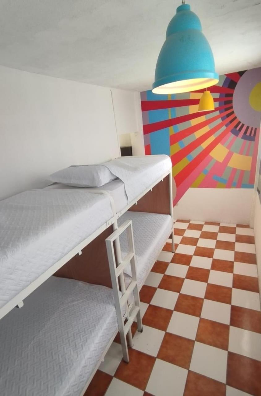 Хостел Lemon Tree Santa Cruz Санта-Крус-ла-Лагуна Экстерьер фото