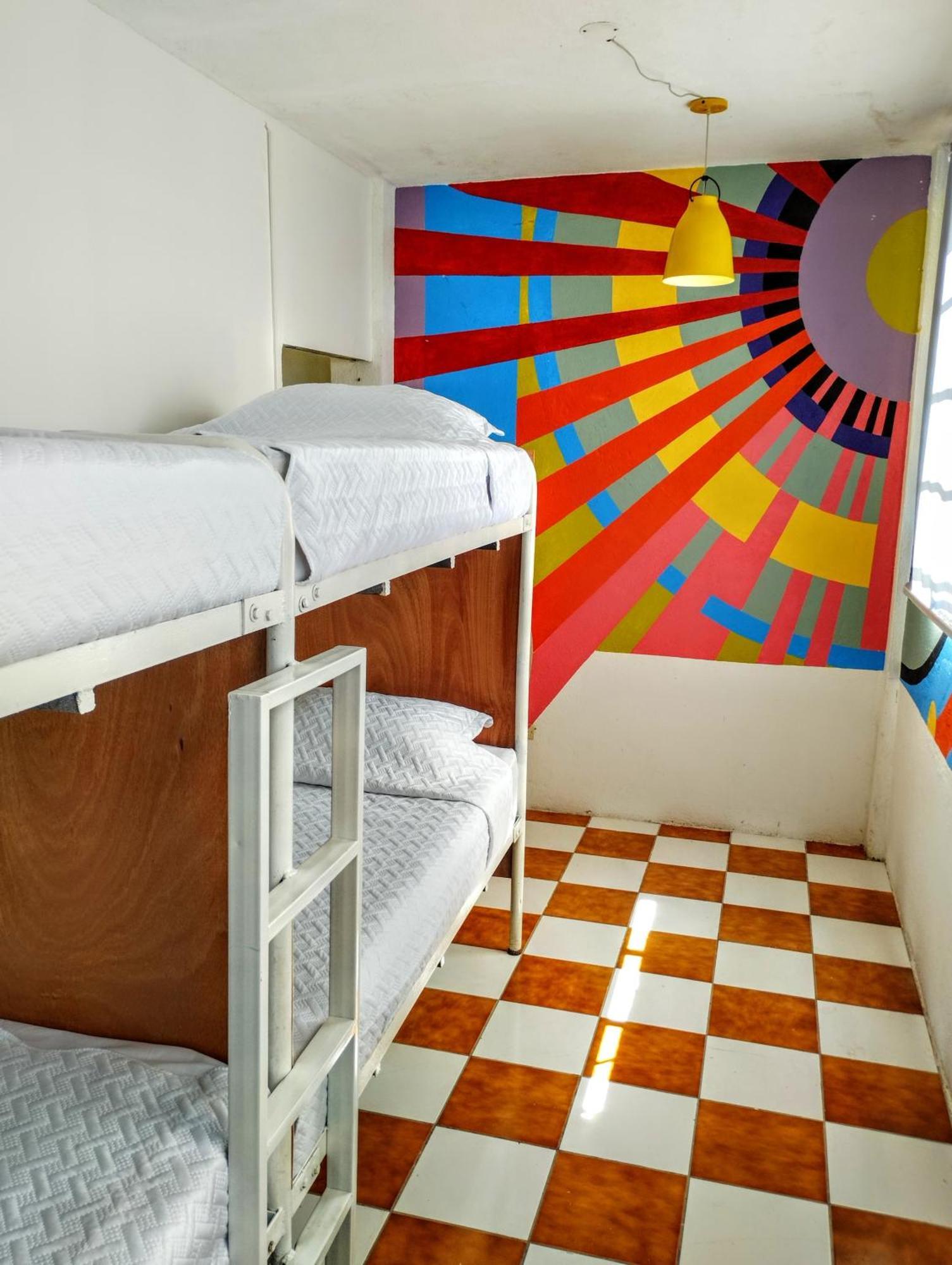 Хостел Lemon Tree Santa Cruz Санта-Крус-ла-Лагуна Экстерьер фото
